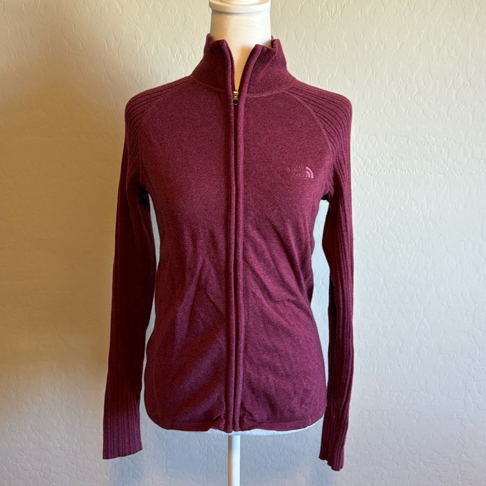 The North Face zip‎ up sweater size medium